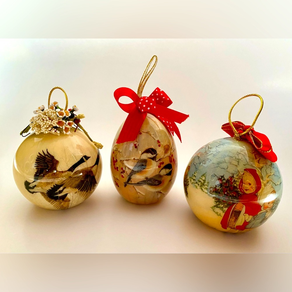 Vintage 1990’s Patricia Reach Paper Mache Christmas Ornaments set of 3